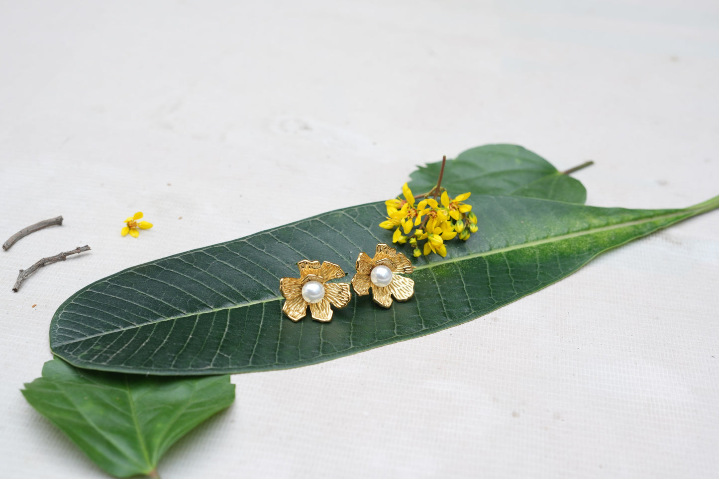 Viora Anti-Tarnish Flower Earings