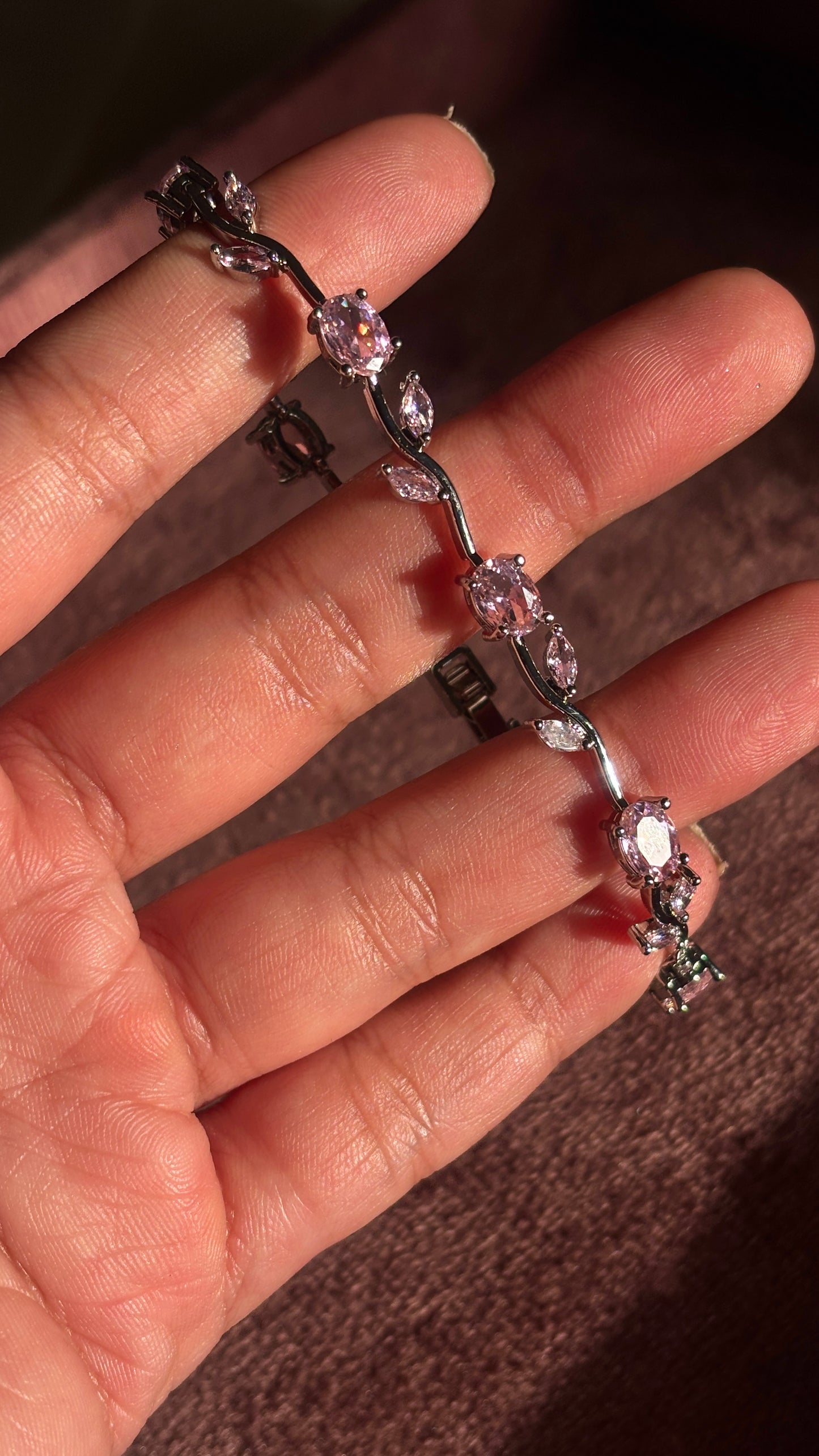 Tulip Bracelet – Blush Pink