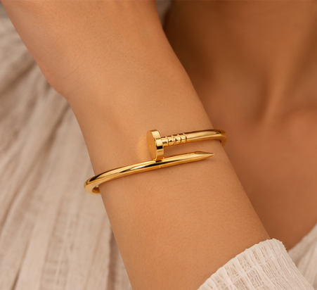 Vioras Nail Cuff Bracelet – Gold