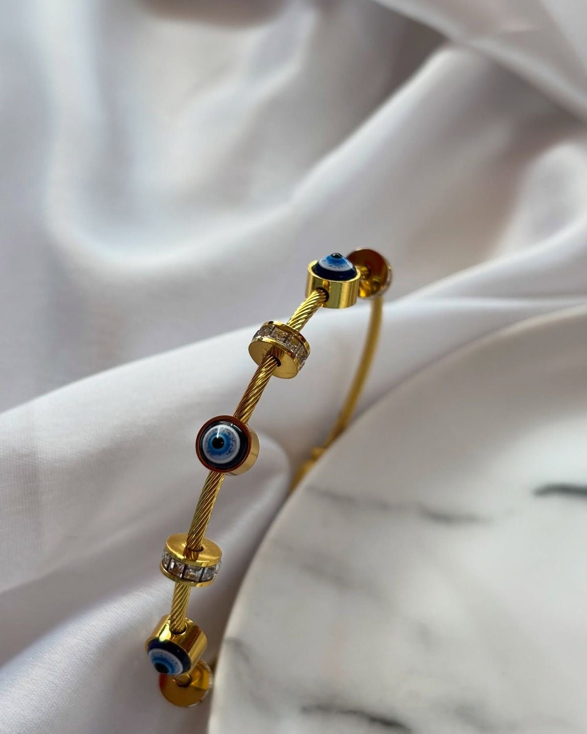 Viora Anti-Tarnish Evil Eye Braclate