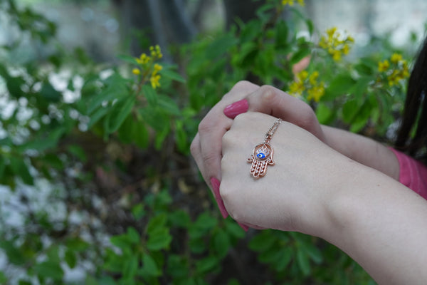 Viora Anti-Tarnish Evil Eye Pendant