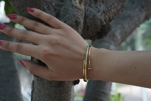 Viora Anti-Tarnish Nail-Inspired Braclate