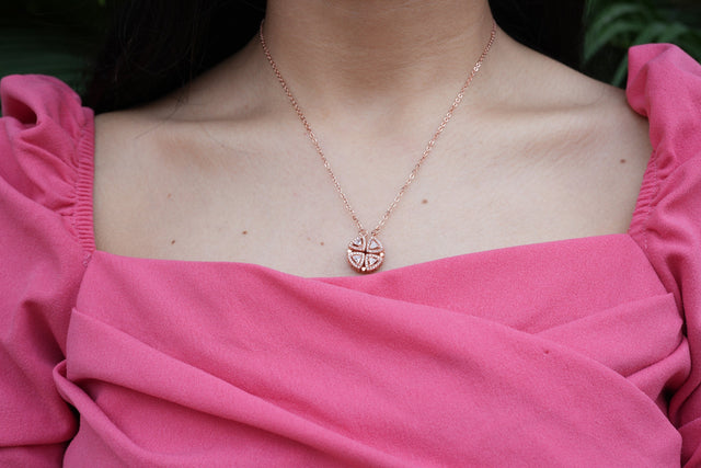 Vioras Heart Clover Pendant – Anti-Tarnish Rose Gold