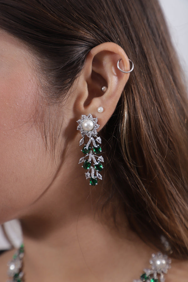 Viora’s Green American Diamond Set with Pearl