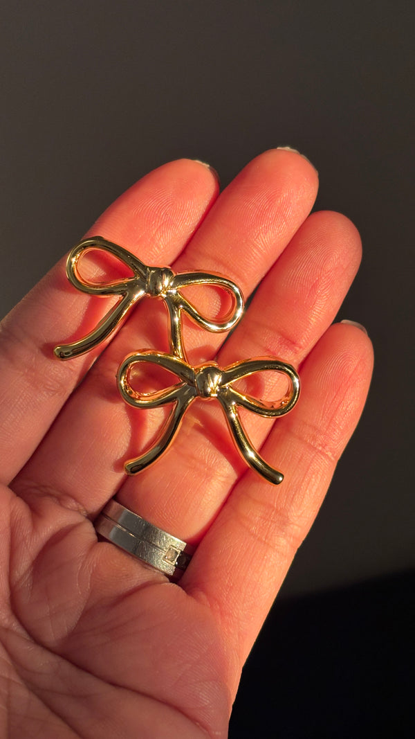 Tone Metal Bow Ladies Ring - Girls Bow Ring